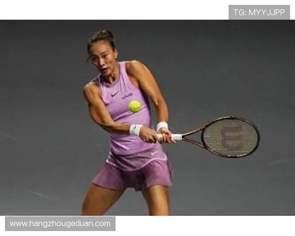 网球赛季精彩回顾：新星崛起与经典对决交织成辉