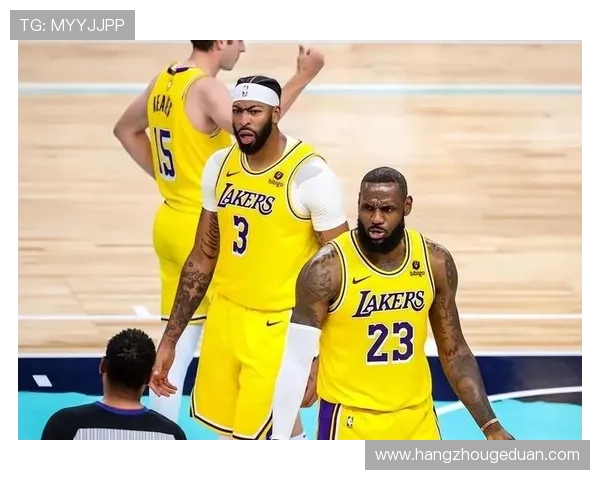 詹姆斯领衔湖人逆转获胜，杜兰特缺阵太阳败北，NBA最新战况分析