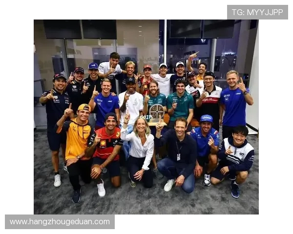 新赛季F1车队阵容大幅洗牌引发冠军争夺格局全面大变动新局面 新赛季F1车队阵容大幅洗牌引发冠军争夺格局全面大变动新局面