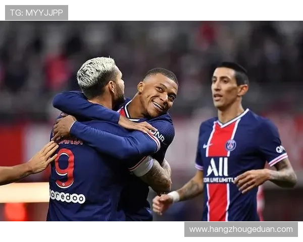 欧洲豪门鏖战激烈转会风云再掀赛季争冠冲刺争夺新篇章激情时刻录