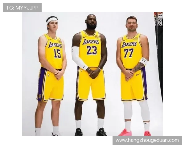 湖人新赛季阵容调整引热议詹姆斯未来去向成焦点联盟格局或将生变